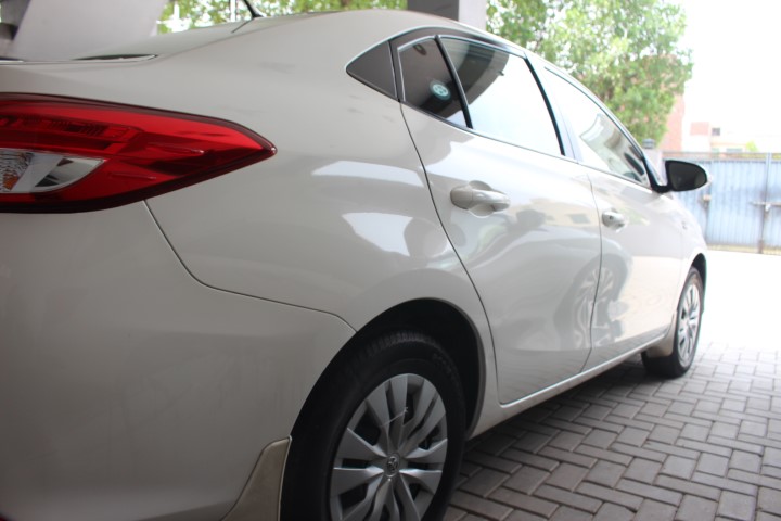 askari rent a car toytoa yaris